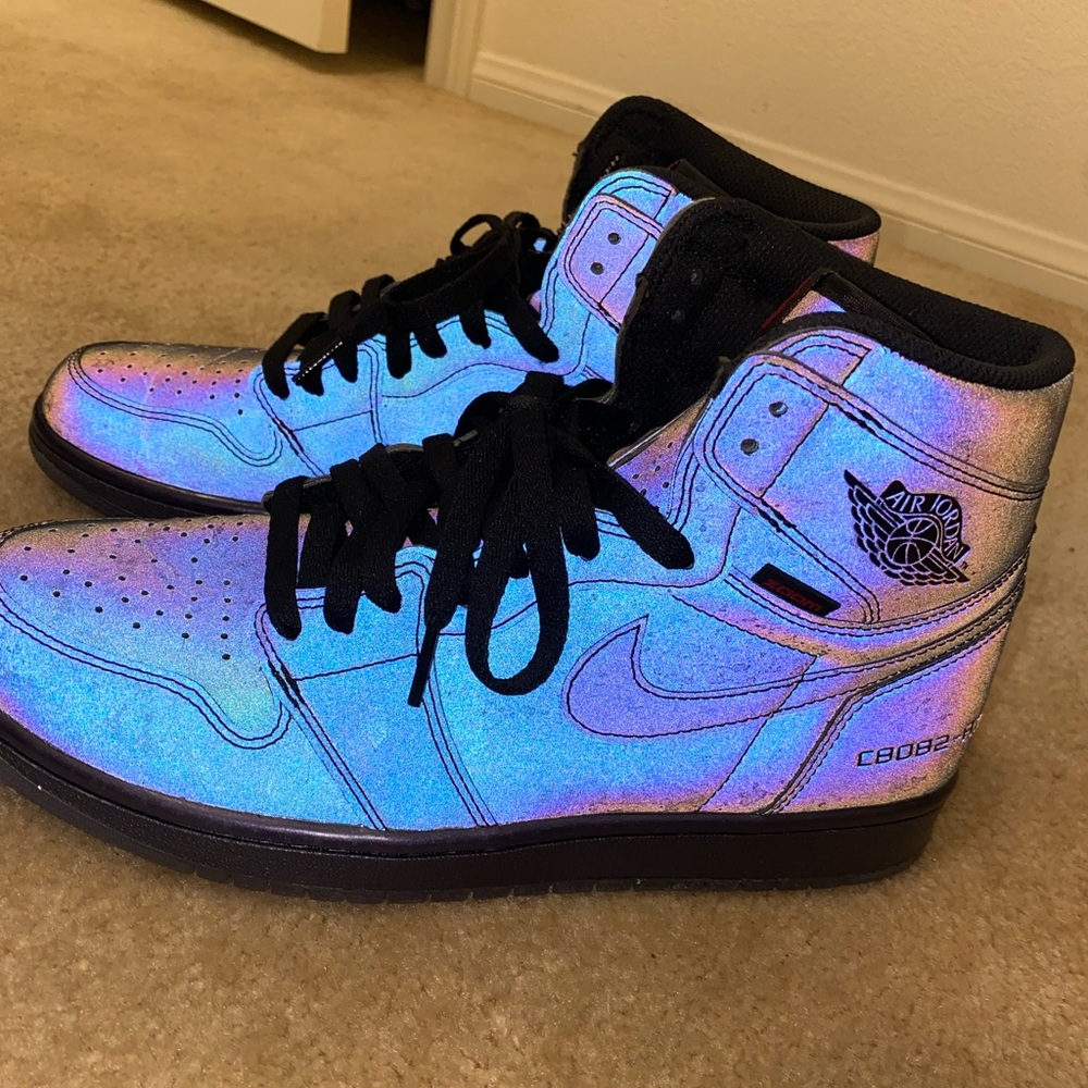Jordan OG 1s zoom Reflective